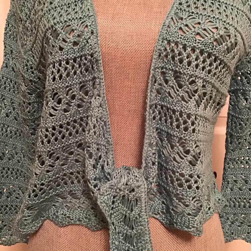 HOLT RENFREW sweater - Picture 3 of 8